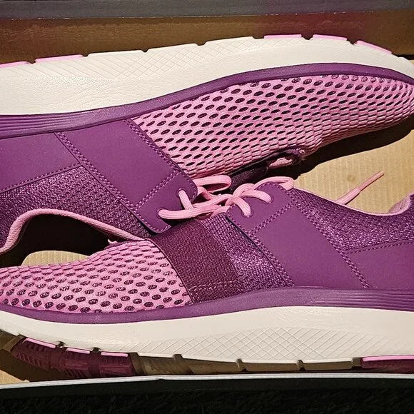 Vionic Coro Performance Fitness Running Shoes – Women’s Size 11 – Like New 💪✨ - Picture 4 of 7